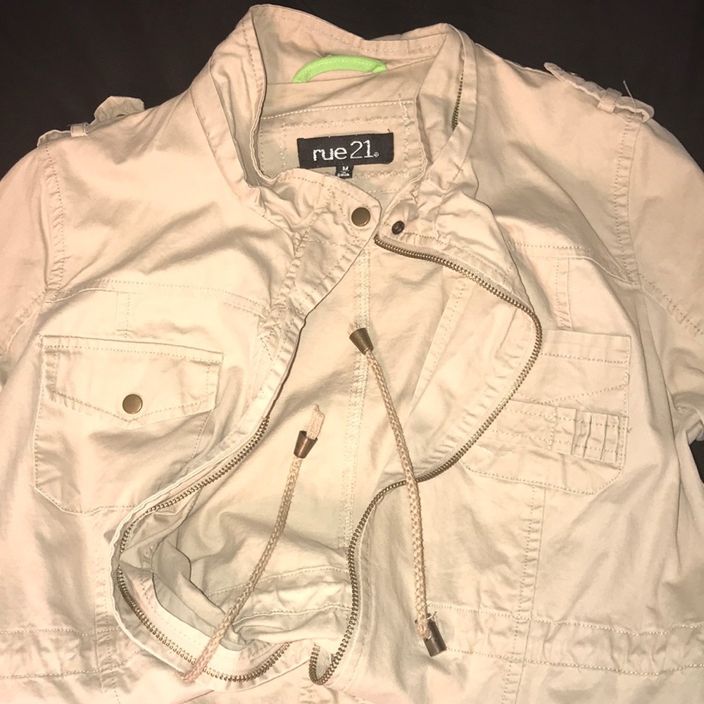Tan drawstring lightweight coat size medium